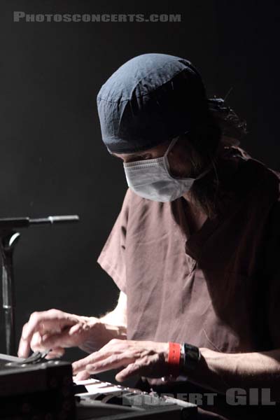 CLINIC - 2012-10-31 - PARIS - Trabendo - 